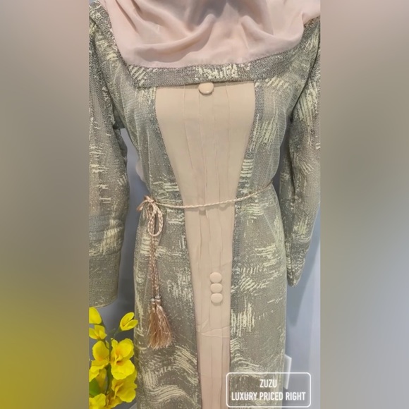 Dresses & Skirts - Beautiful High Quality Dubai Abaya